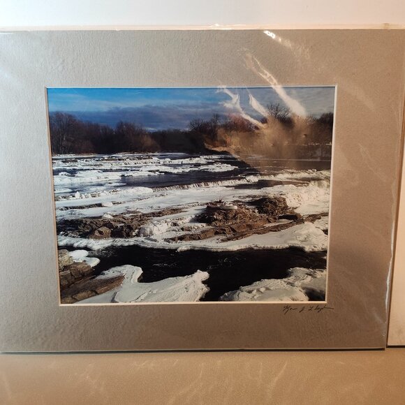 Vermont Original Signed Matted Photos - Picture 6 of 9